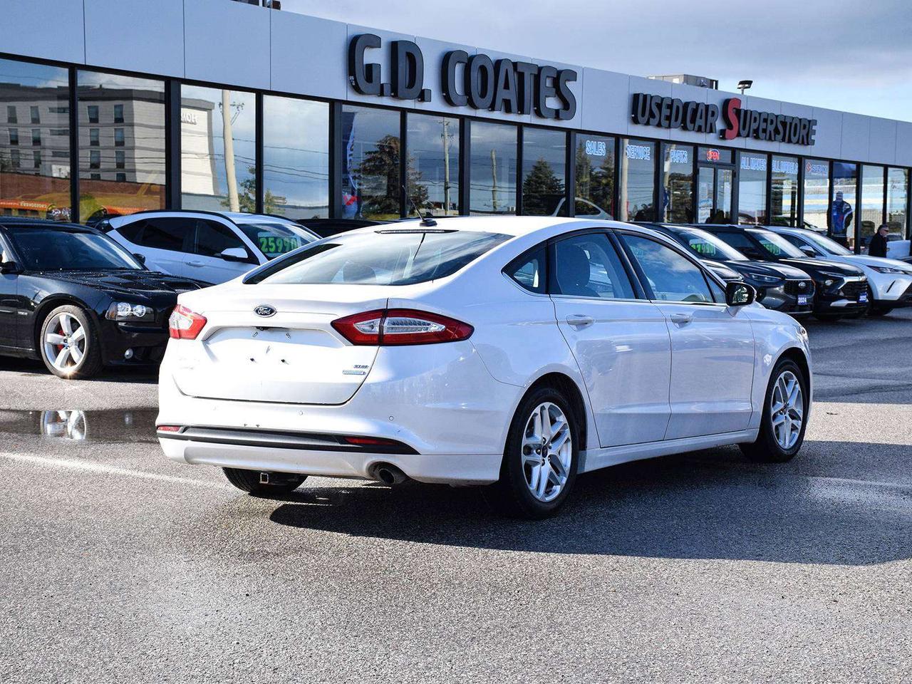 2016 Ford Fusion SE ~Nav ~Camera ~Heated Seats ~Bluetooth ~Alloys Photo
