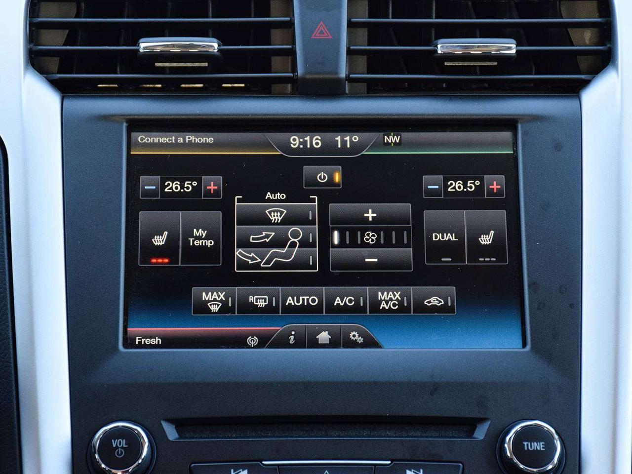 2016 Ford Fusion SE ~Nav ~Camera ~Heated Seats ~Bluetooth ~Alloys Photo