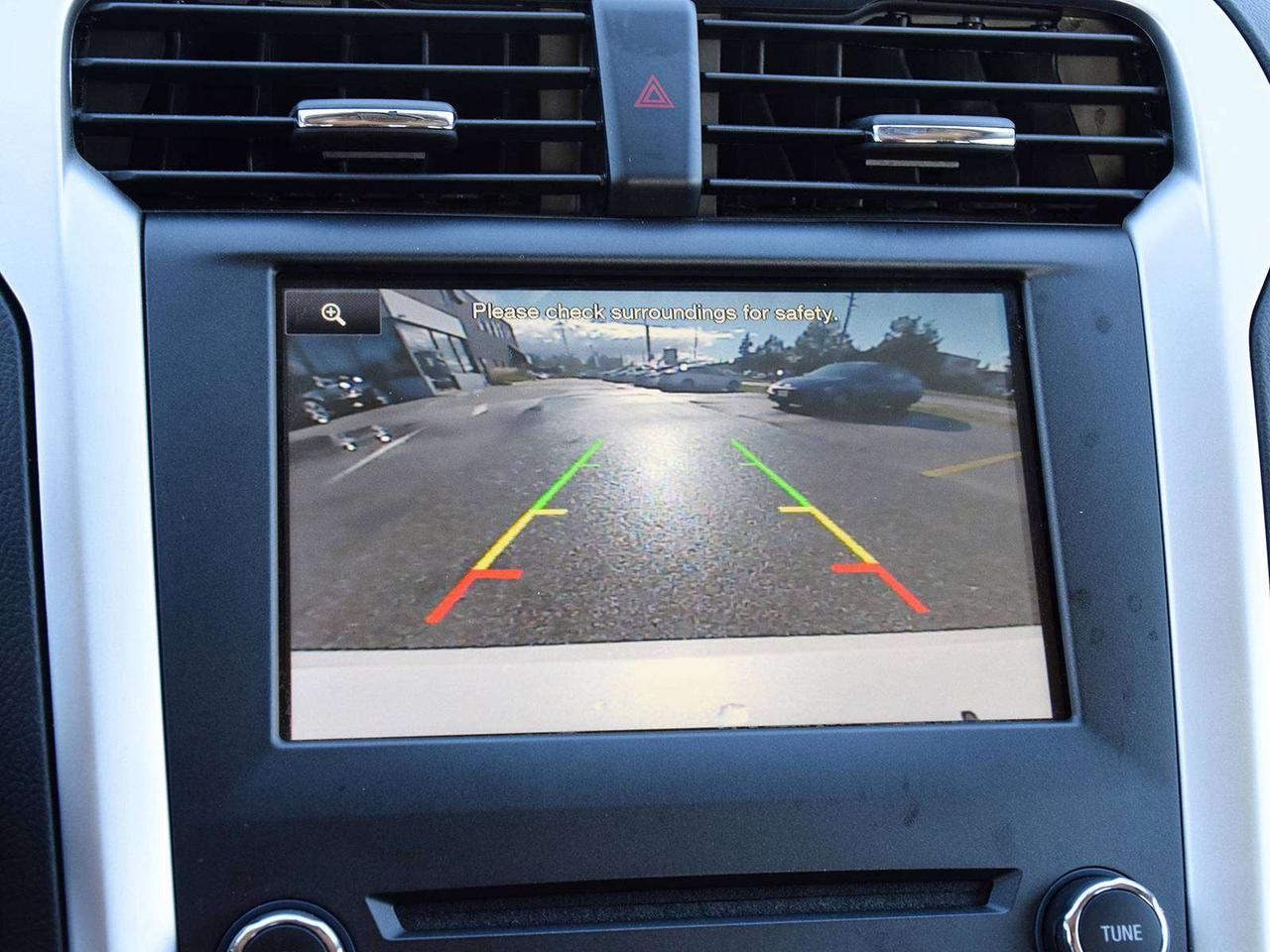 2016 Ford Fusion SE ~Nav ~Camera ~Heated Seats ~Bluetooth ~Alloys Photo