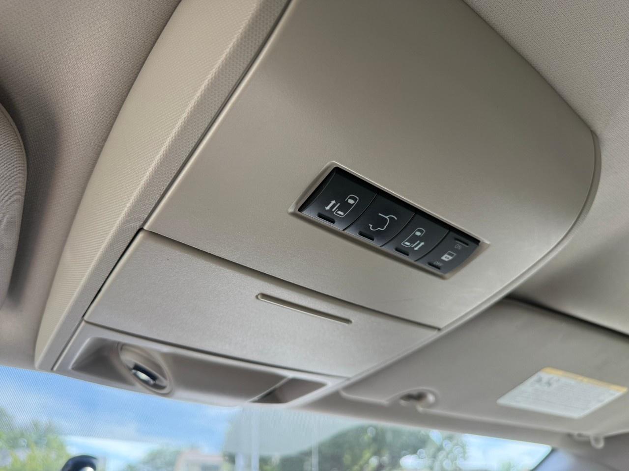 2015 Dodge Grand Caravan 4dr Wgn Crew Plus Photo
