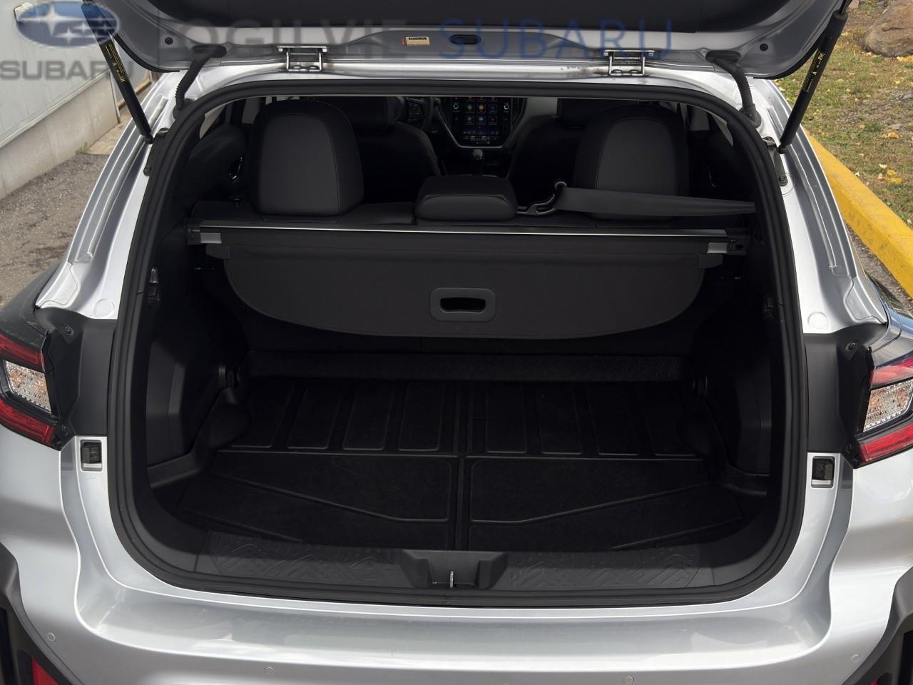 2024 Subaru Crosstrek Limited 4dr All-Wheel Drive Photo