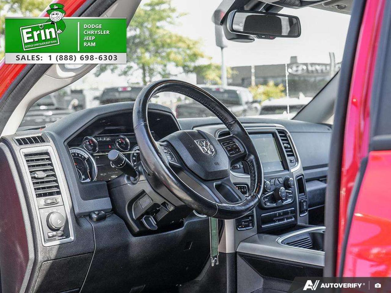 2020 RAM 1500 4x4 WARLOCK HEATED STEERING WHEEL LOW KMS Photo