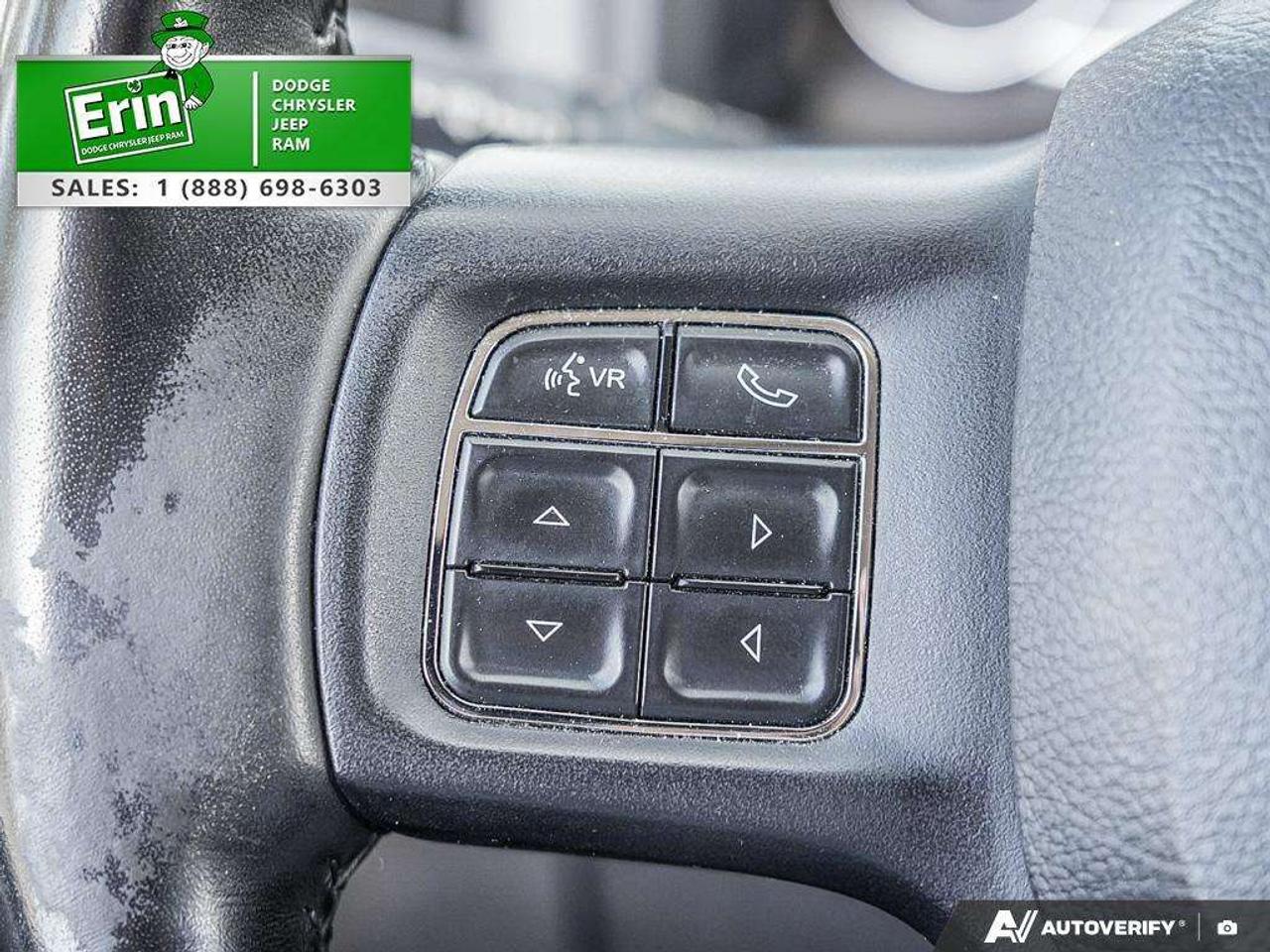2020 RAM 1500 4x4 WARLOCK HEATED STEERING WHEEL LOW KMS Photo