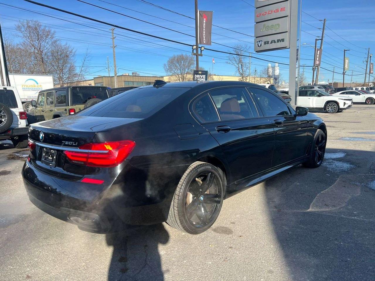 2018 BMW 7 Series 750Li xDrive Photo4