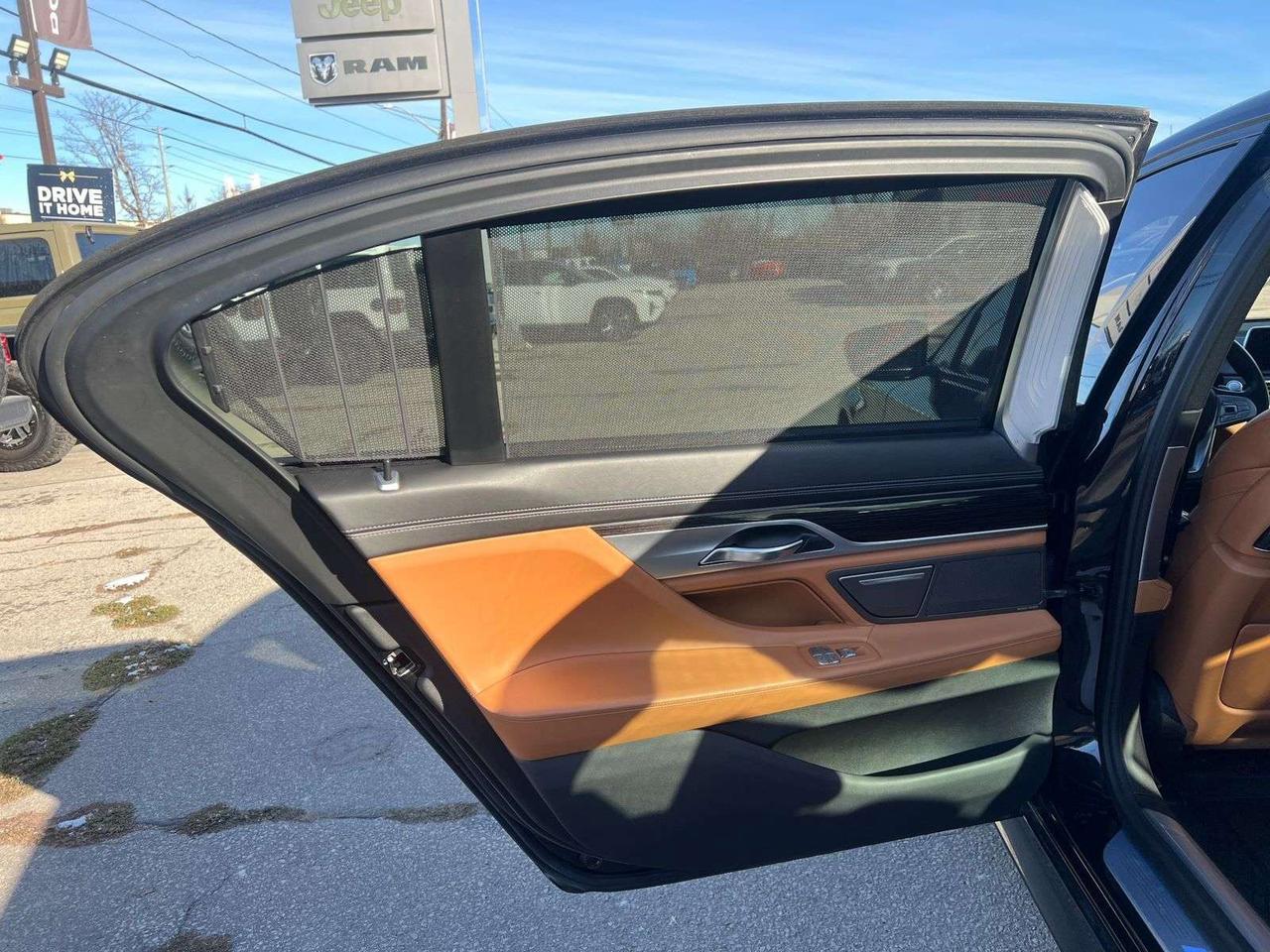 2018 BMW 7 Series 750Li xDrive Photo