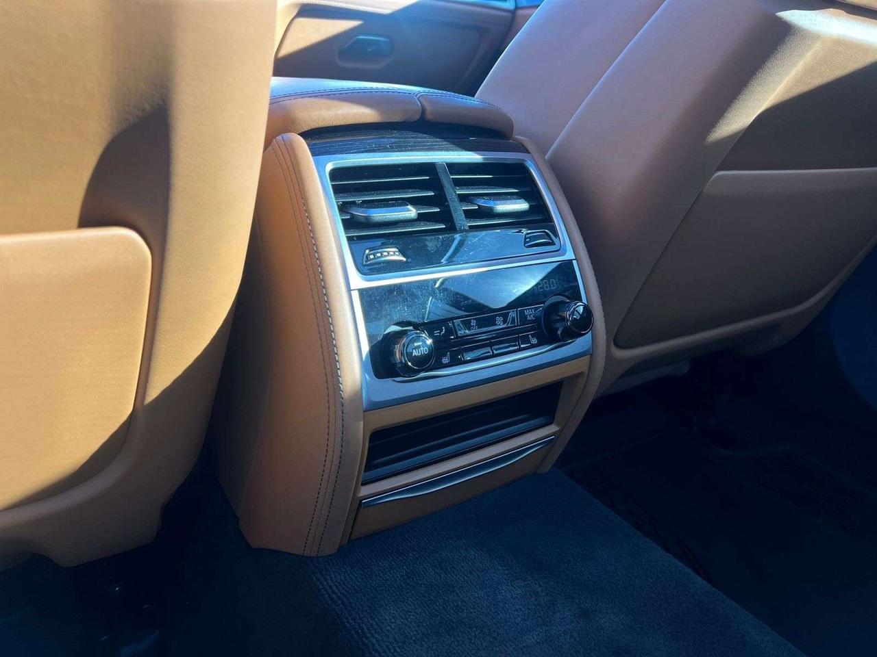 2018 BMW 7 Series 750Li xDrive Photo
