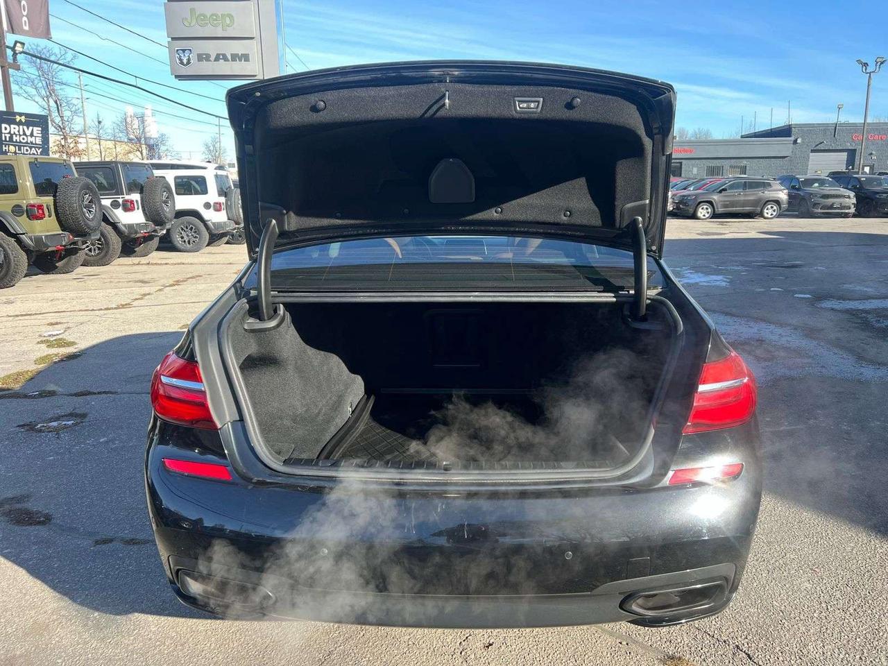 2018 BMW 7 Series 750Li xDrive Photo