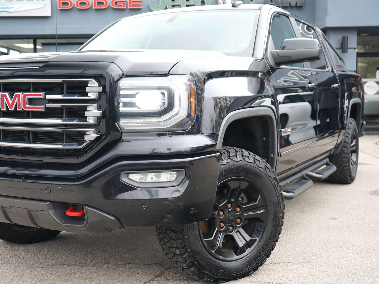 2017 GMC Sierra 1500 SLT Photo