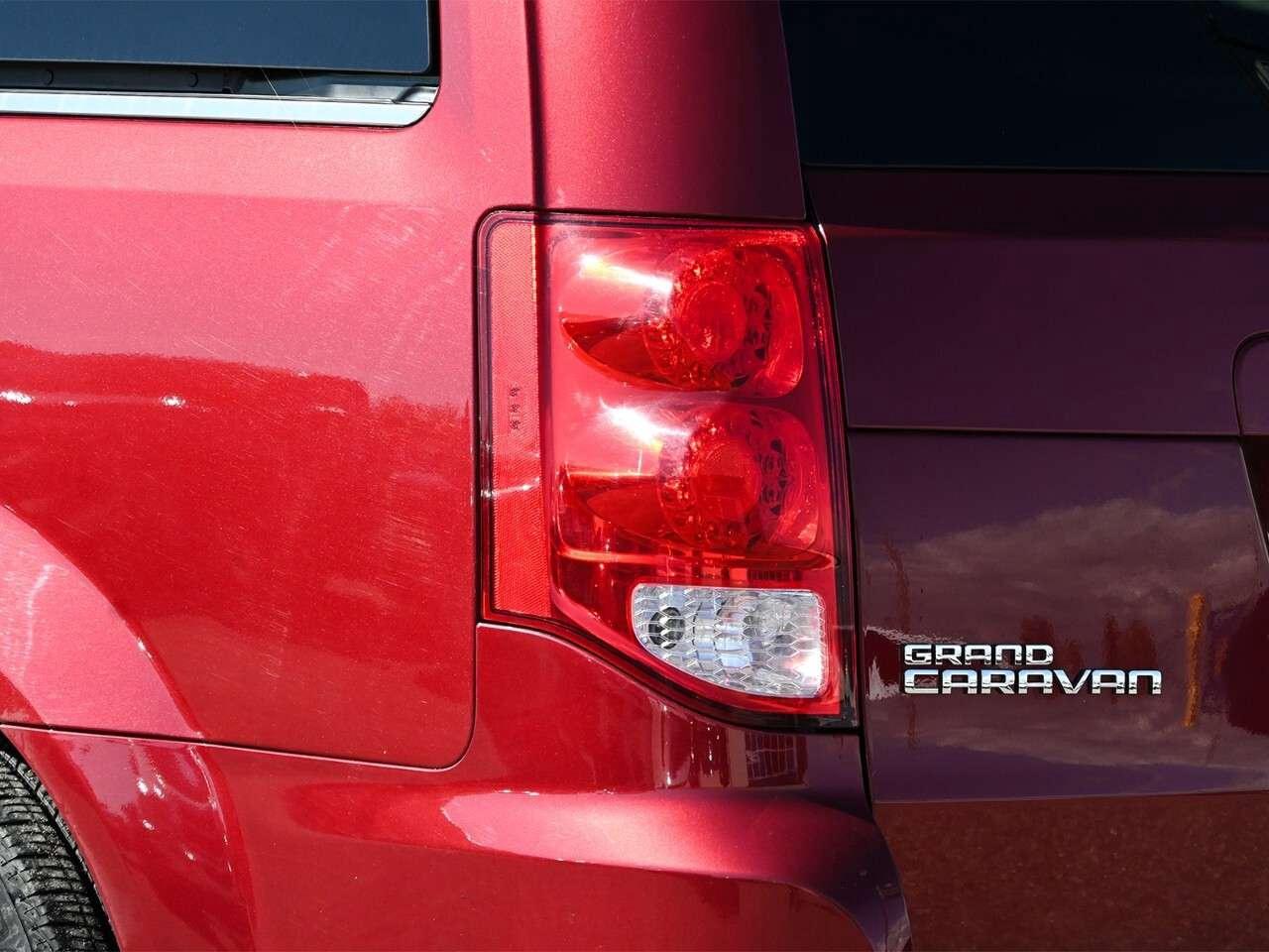 2014 Dodge Grand Caravan 4dr Wgn Crew Photo