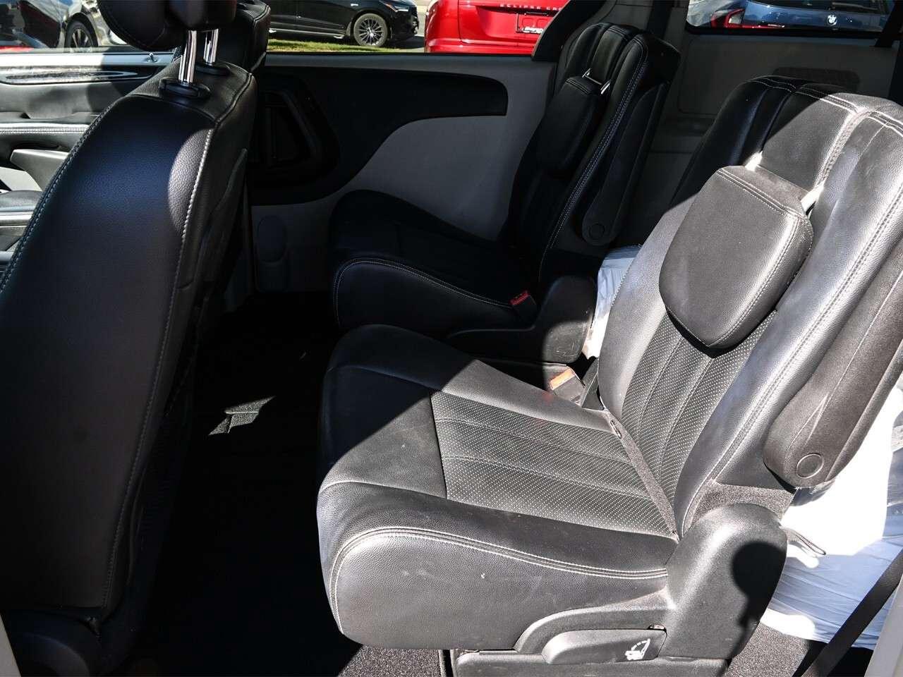 2014 Dodge Grand Caravan 4dr Wgn Crew Photo