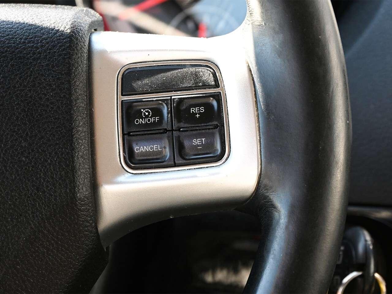 2014 Dodge Grand Caravan 4dr Wgn Crew Photo