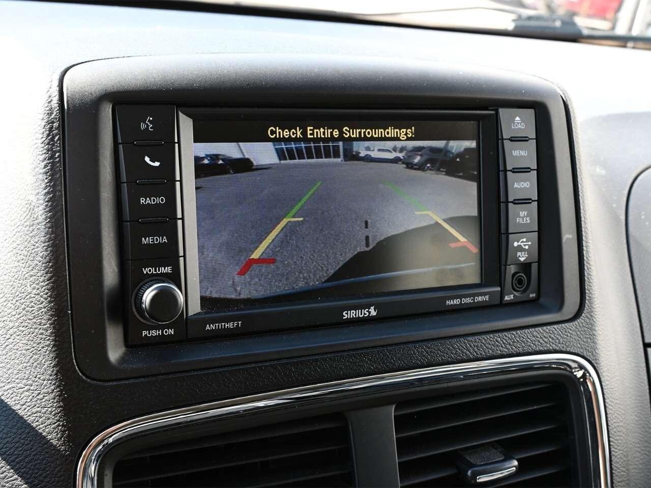 2014 Dodge Grand Caravan 4dr Wgn Crew Photo