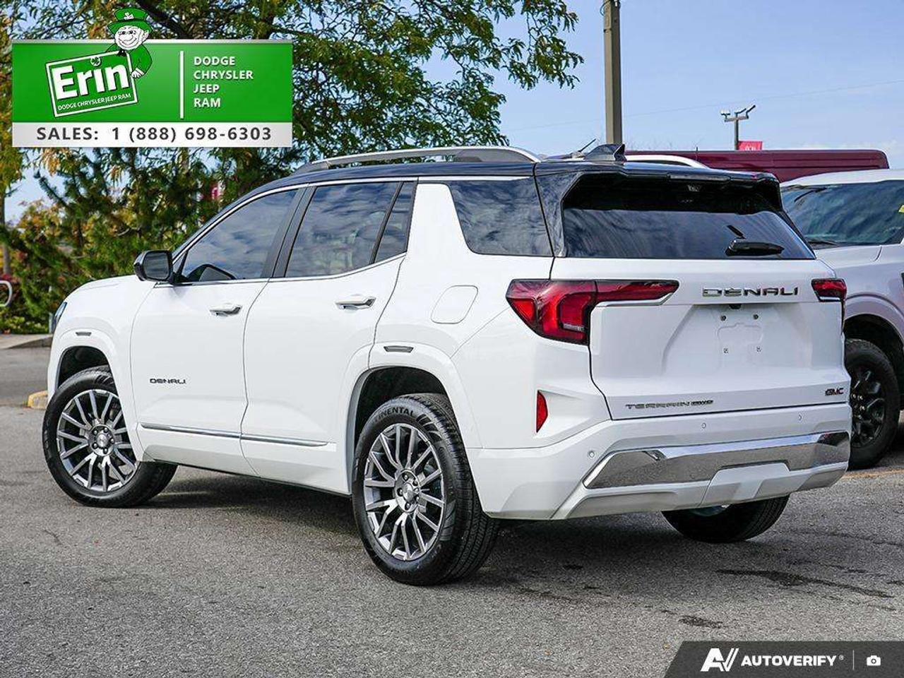 2026 GMC Terrain AWD Denali Photo3