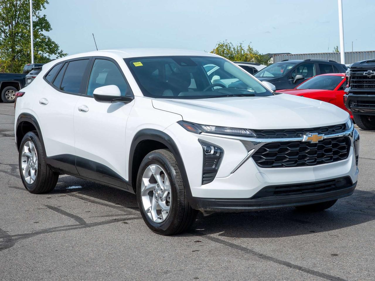 2025 Chevrolet Trax LS - Lane Keeping Assist   Remote Engine Start Photo