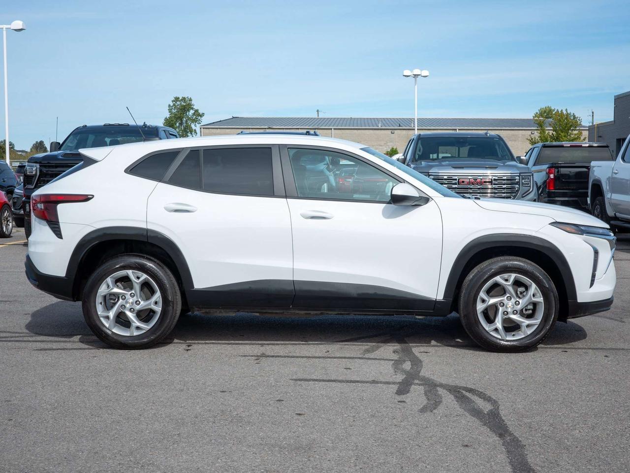 2025 Chevrolet Trax LS - Lane Keeping Assist   Remote Engine Start Photo