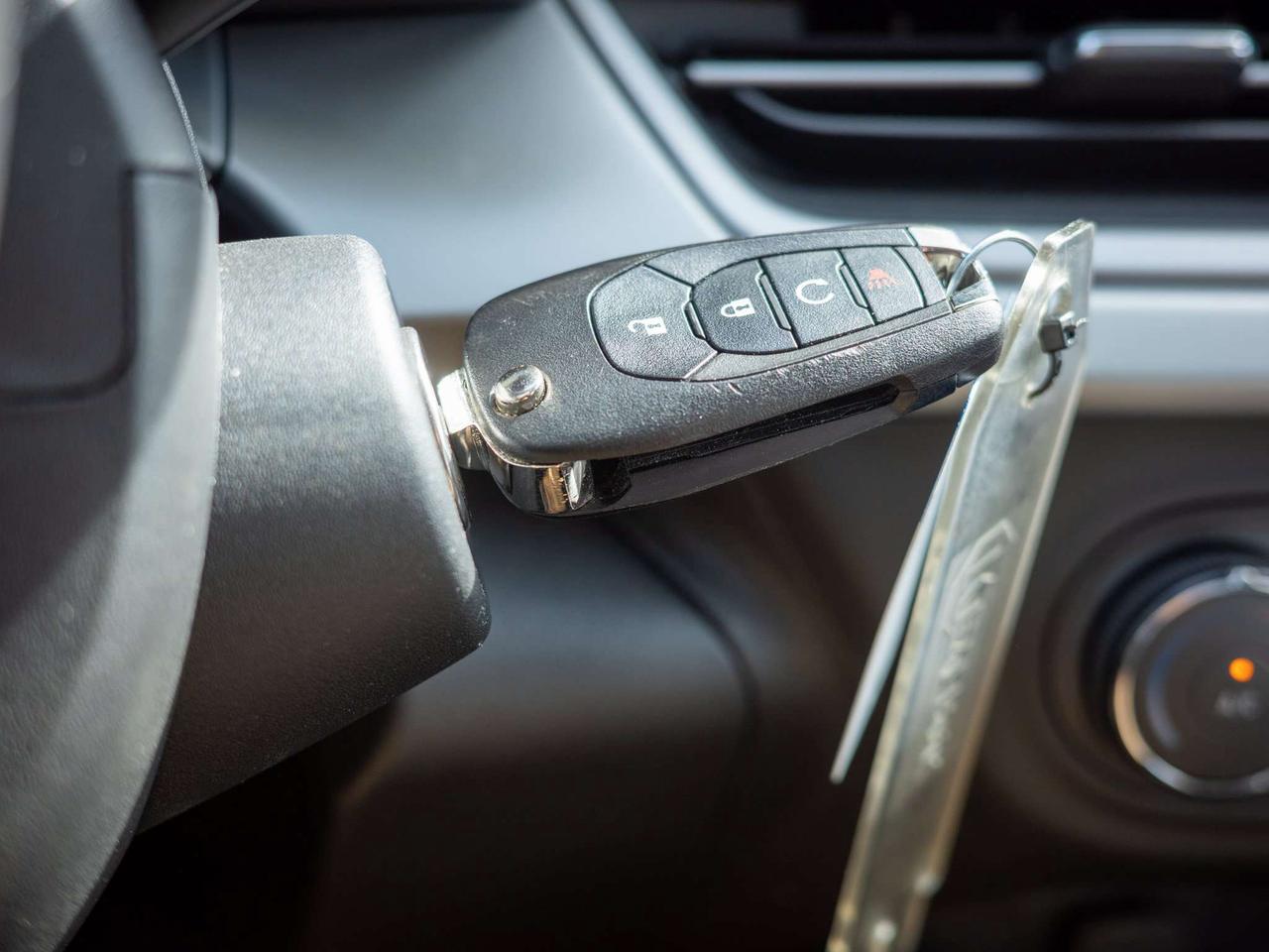 2025 Chevrolet Trax LS - Lane Keeping Assist   Remote Engine Start Photo