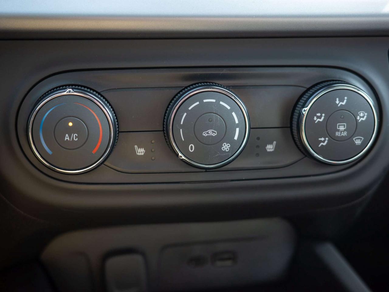 2025 Chevrolet Trax LS - Lane Keeping Assist   Remote Engine Start Photo