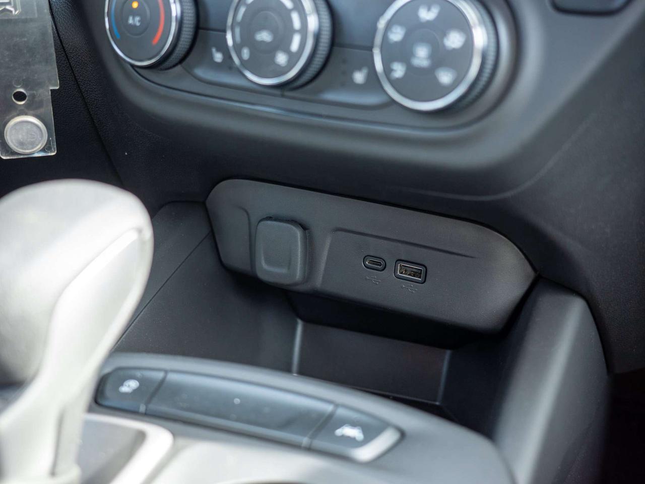 2025 Chevrolet Trax LS - Lane Keeping Assist   Remote Engine Start Photo