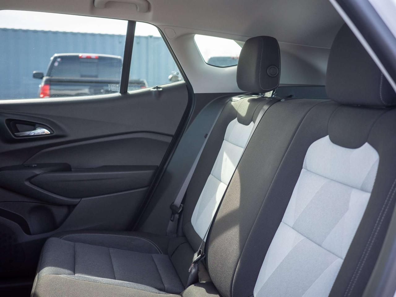 2025 Chevrolet Trax LS - Lane Keeping Assist   Remote Engine Start Photo