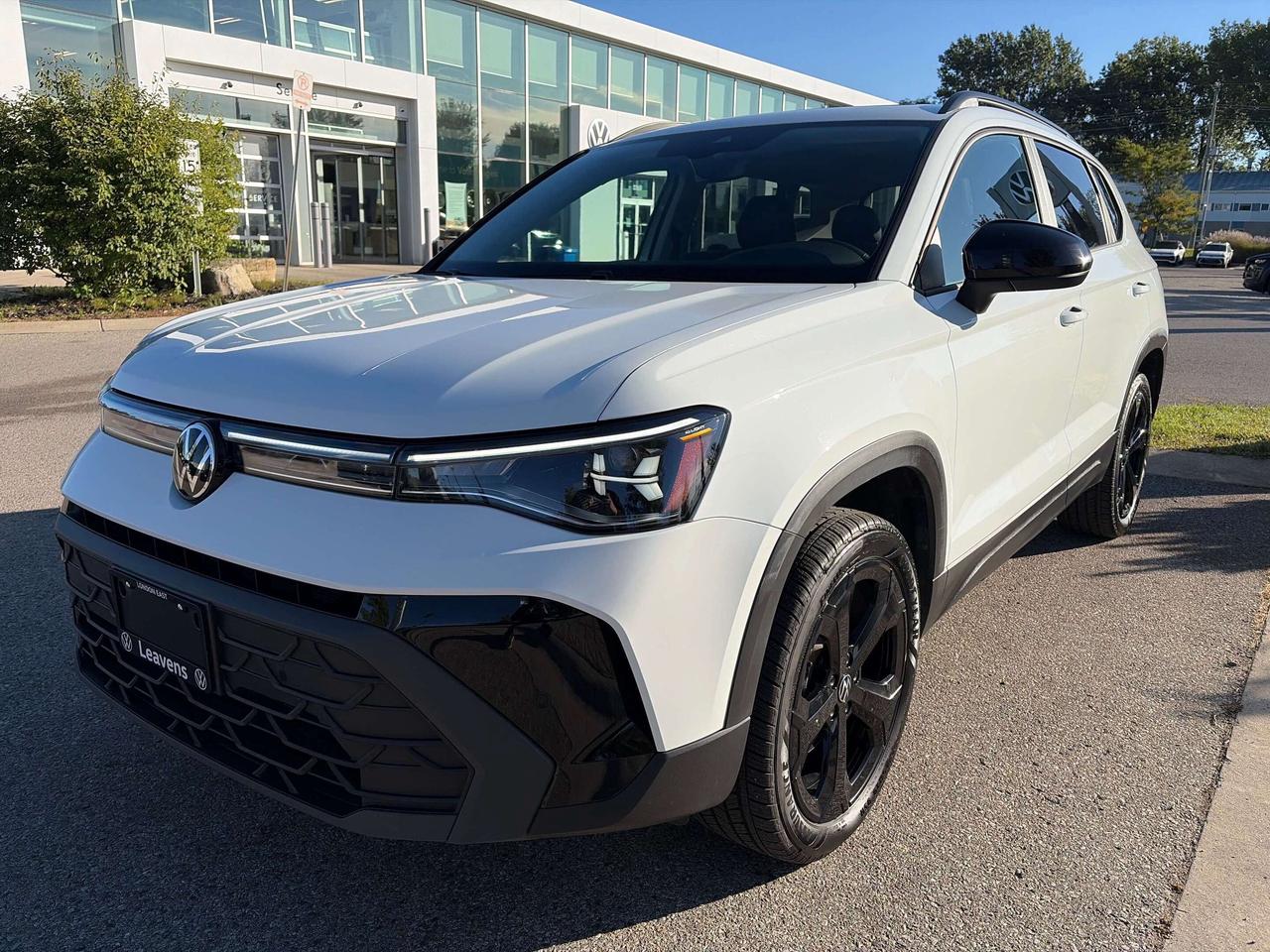 2026 Volkswagen Taos Comfortline Black Edition Photo0