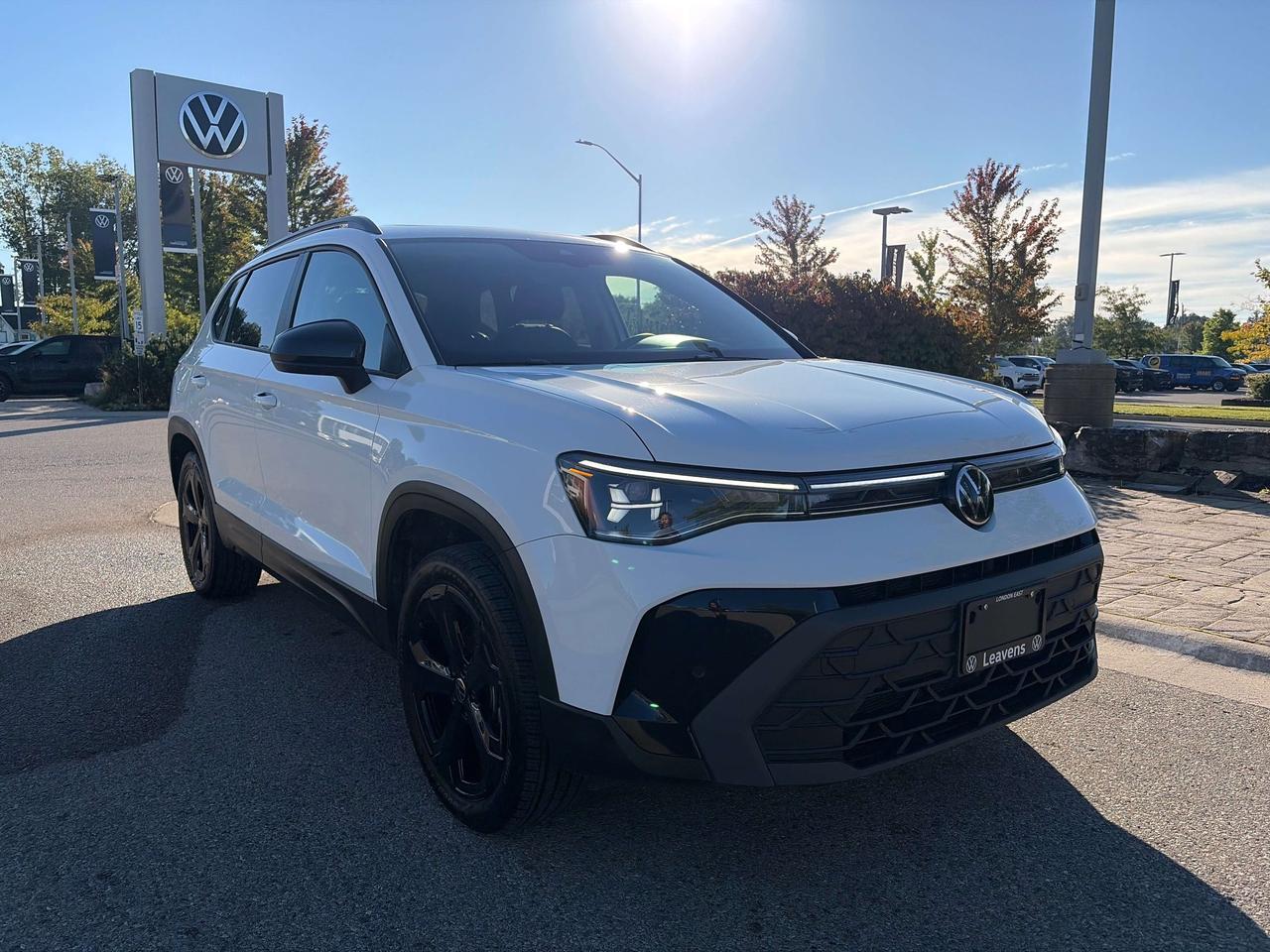 2026 Volkswagen Taos Comfortline Black Edition Photo
