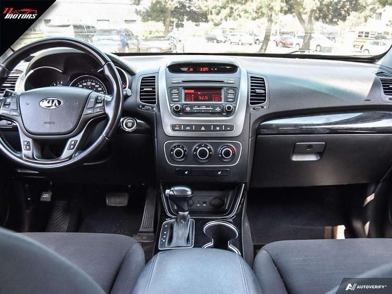 2014 Kia Sorento AWD 4dr V6 Auto LX Photo
