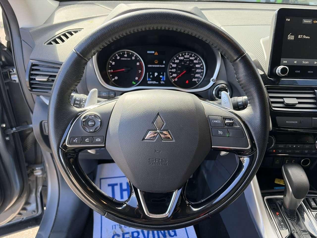 2024 Mitsubishi Eclipse Cross SE S-AWC AWD   HEATED SEATS   HEATED STEERING Photo