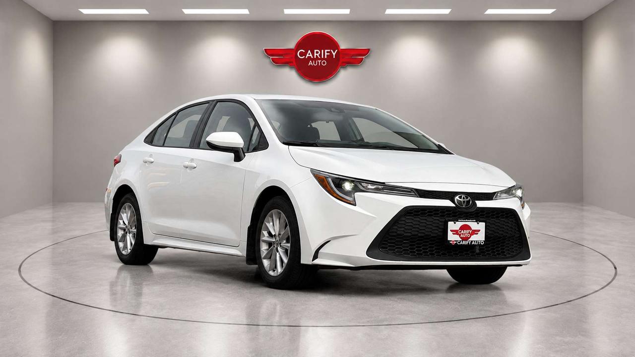 2021 Toyota Corolla LE   Certified   LOW KM   Sunroof Photo