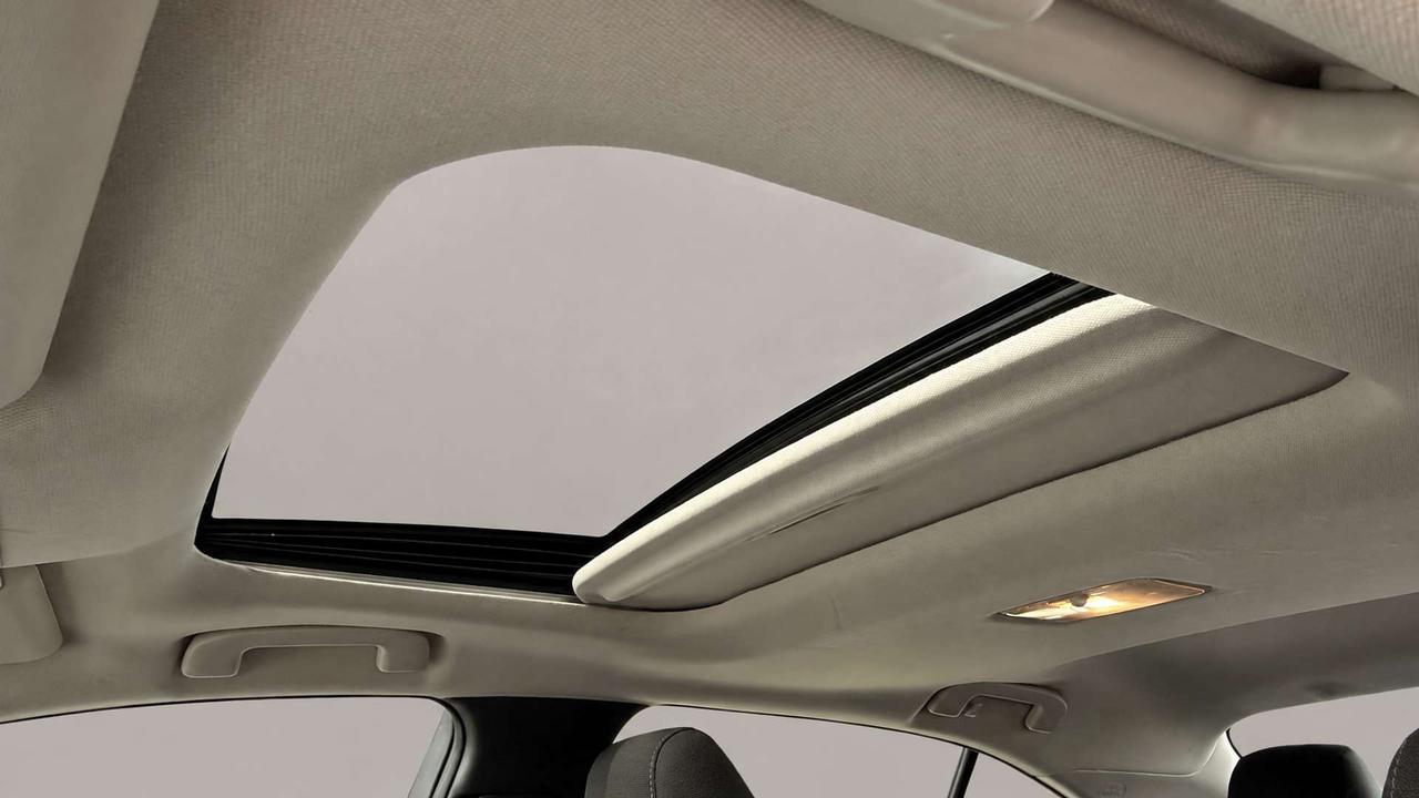 2021 Toyota Corolla LE   Certified   LOW KM   Sunroof Photo