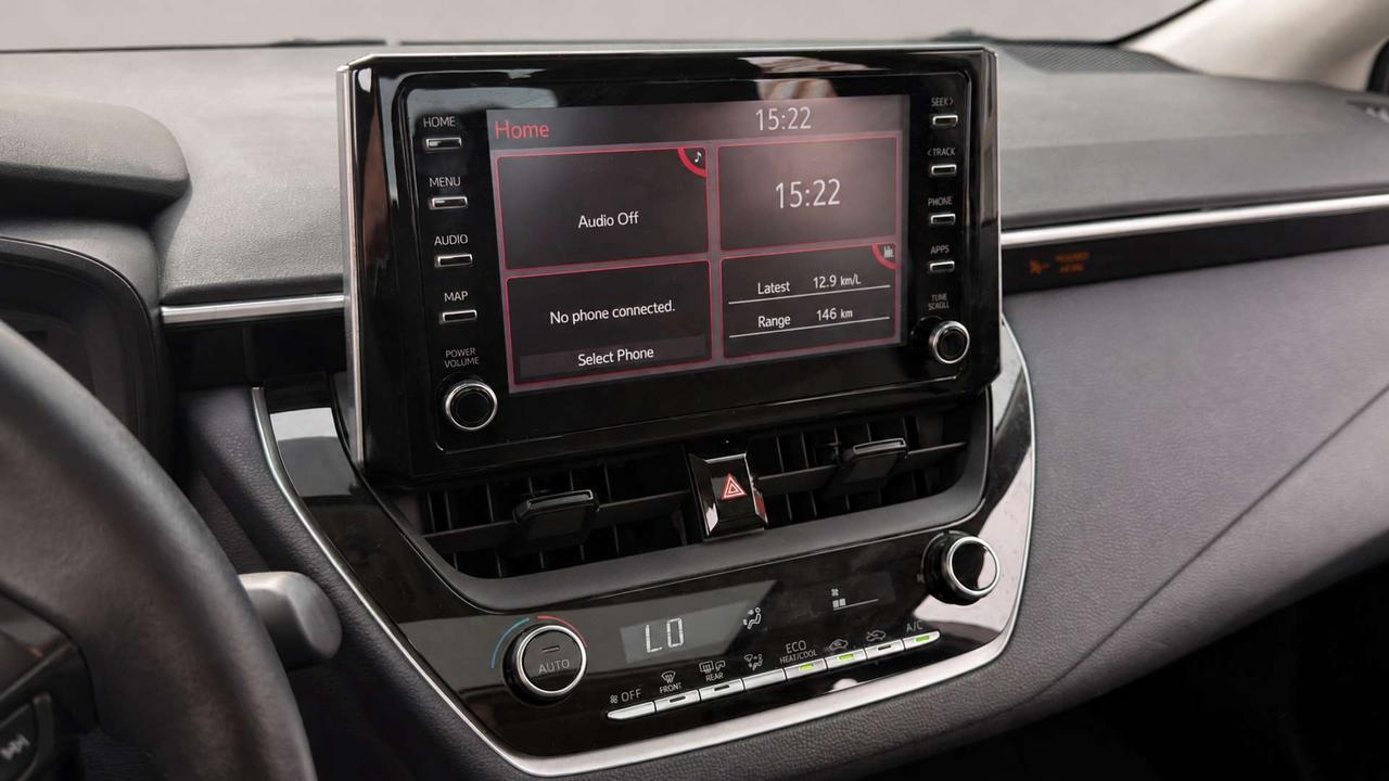 2021 Toyota Corolla LE   Certified   LOW KM   Sunroof Photo