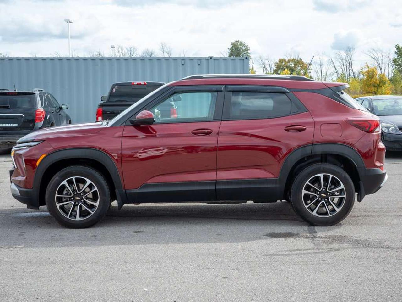 2024 Chevrolet TrailBlazer LT - Cross-Traffic Alert   Heated Front Seats Photo