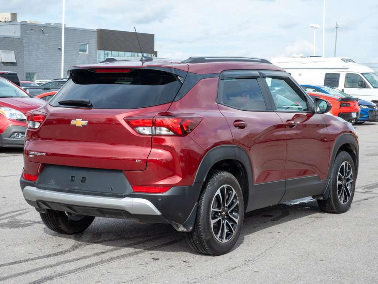 2024 Chevrolet TrailBlazer LT - Cross-Traffic Alert   Heated Front Seats Photo