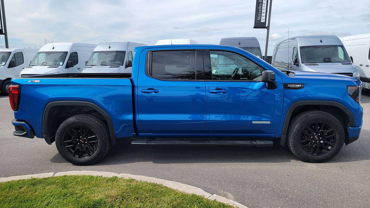 2022 GMC Sierra 1500 4WD Crew Cab 147  Elevation Photo