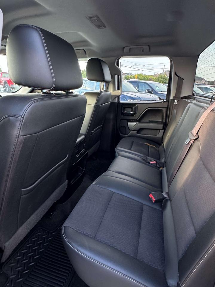 2016 GMC Sierra 1500 4WD Double Cab 143.5 SLE 6'6 Box Photo