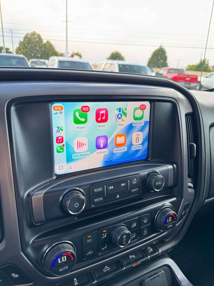 2016 GMC Sierra 1500 4WD Double Cab 143.5 SLE 6'6 Box Photo
