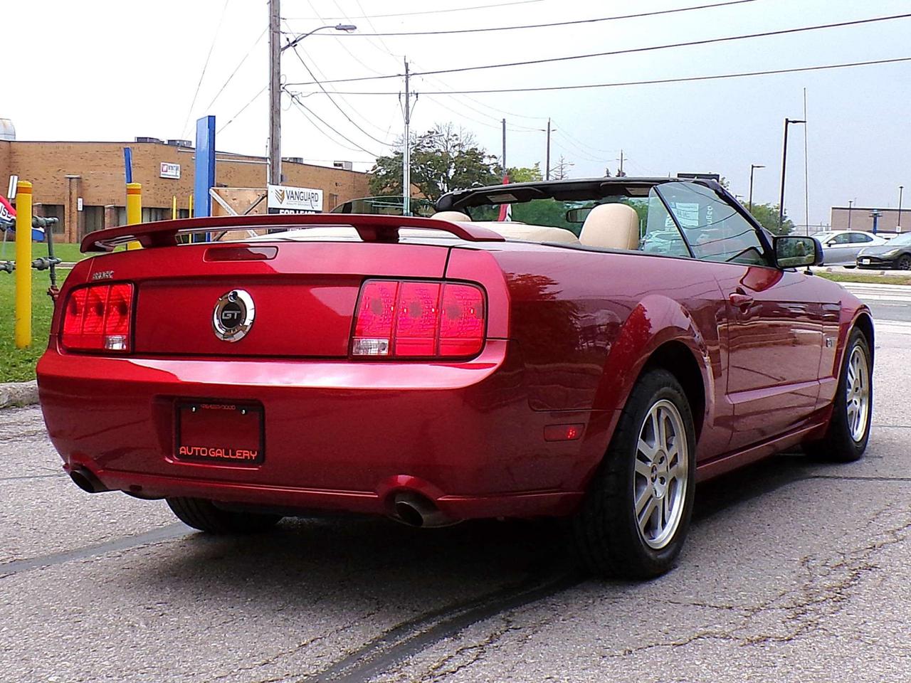 2006 Ford Mustang GT CONVERTIBLE ONLY 105K ONE OWNER EXCELLENT CONDITION Photo