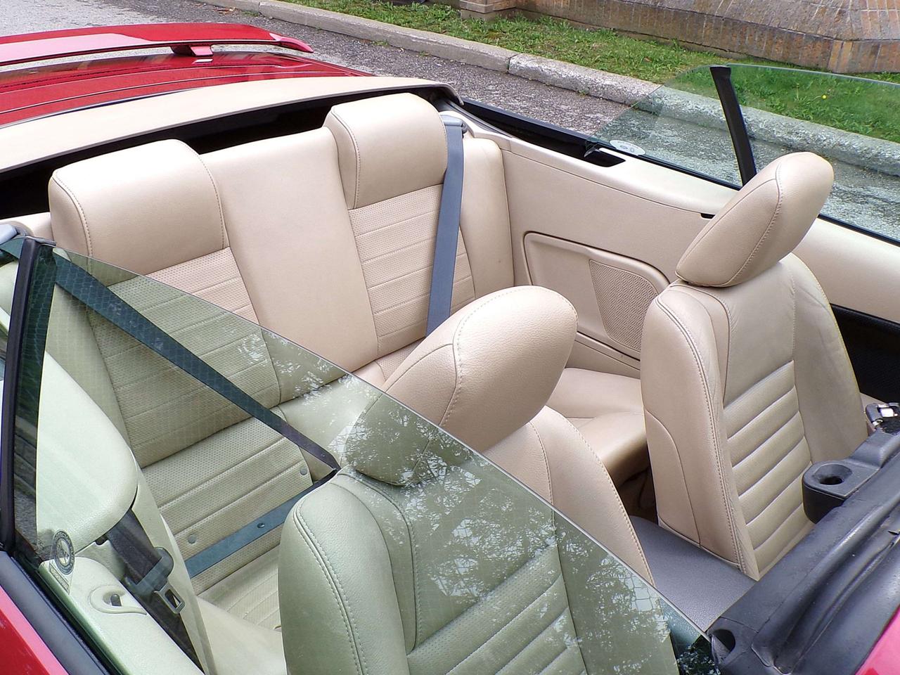 2006 Ford Mustang GT CONVERTIBLE ONLY 105K ONE OWNER EXCELLENT CONDITION Photo
