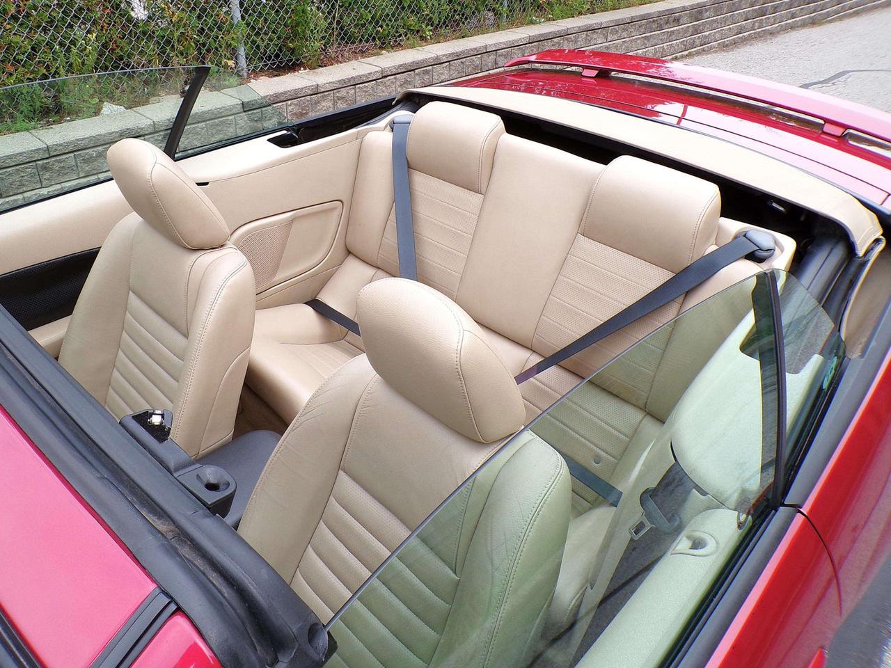 2006 Ford Mustang GT CONVERTIBLE ONLY 105K ONE OWNER EXCELLENT CONDITION Photo