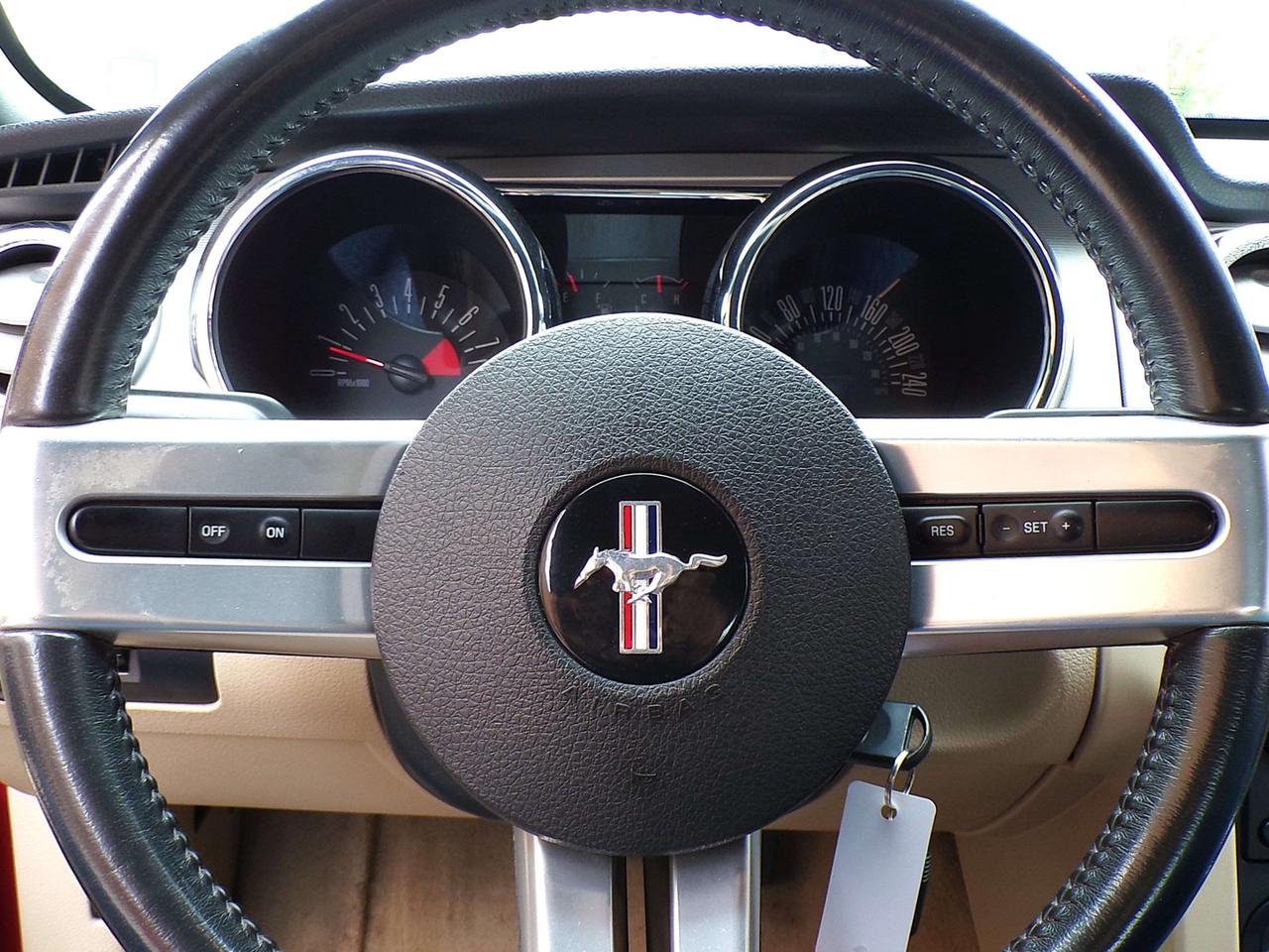 2006 Ford Mustang GT CONVERTIBLE ONLY 105K ONE OWNER EXCELLENT CONDITION Photo