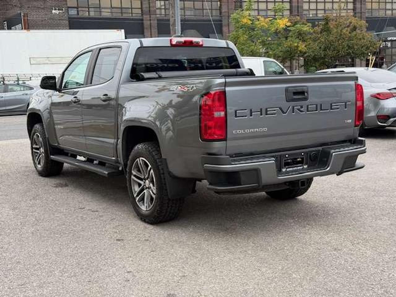 2021 Chevrolet Colorado 4x4 CrewCab Certified CleanCarfax Tonneau Cover Photo