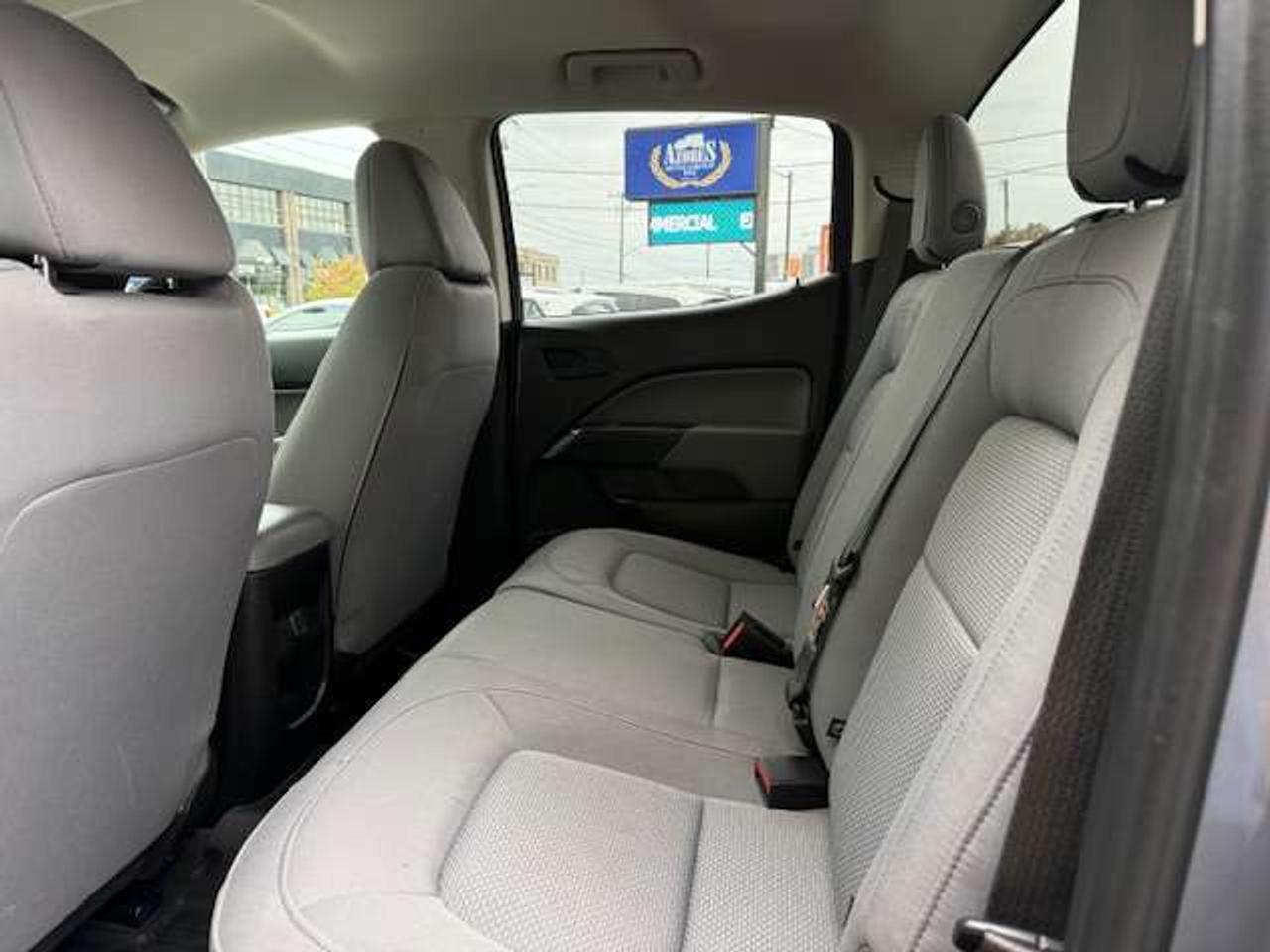2021 Chevrolet Colorado 4x4 CrewCab Certified CleanCarfax Tonneau Cover Photo