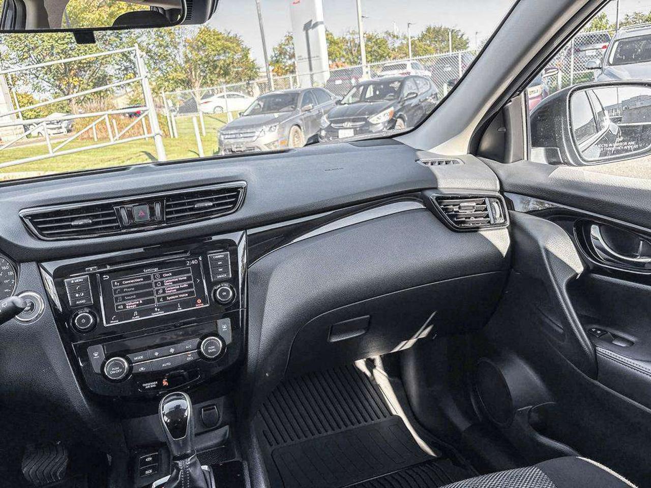 2023 Nissan Qashqai SV AWD   Moonroof   Apple Car Play   Android Auto Photo