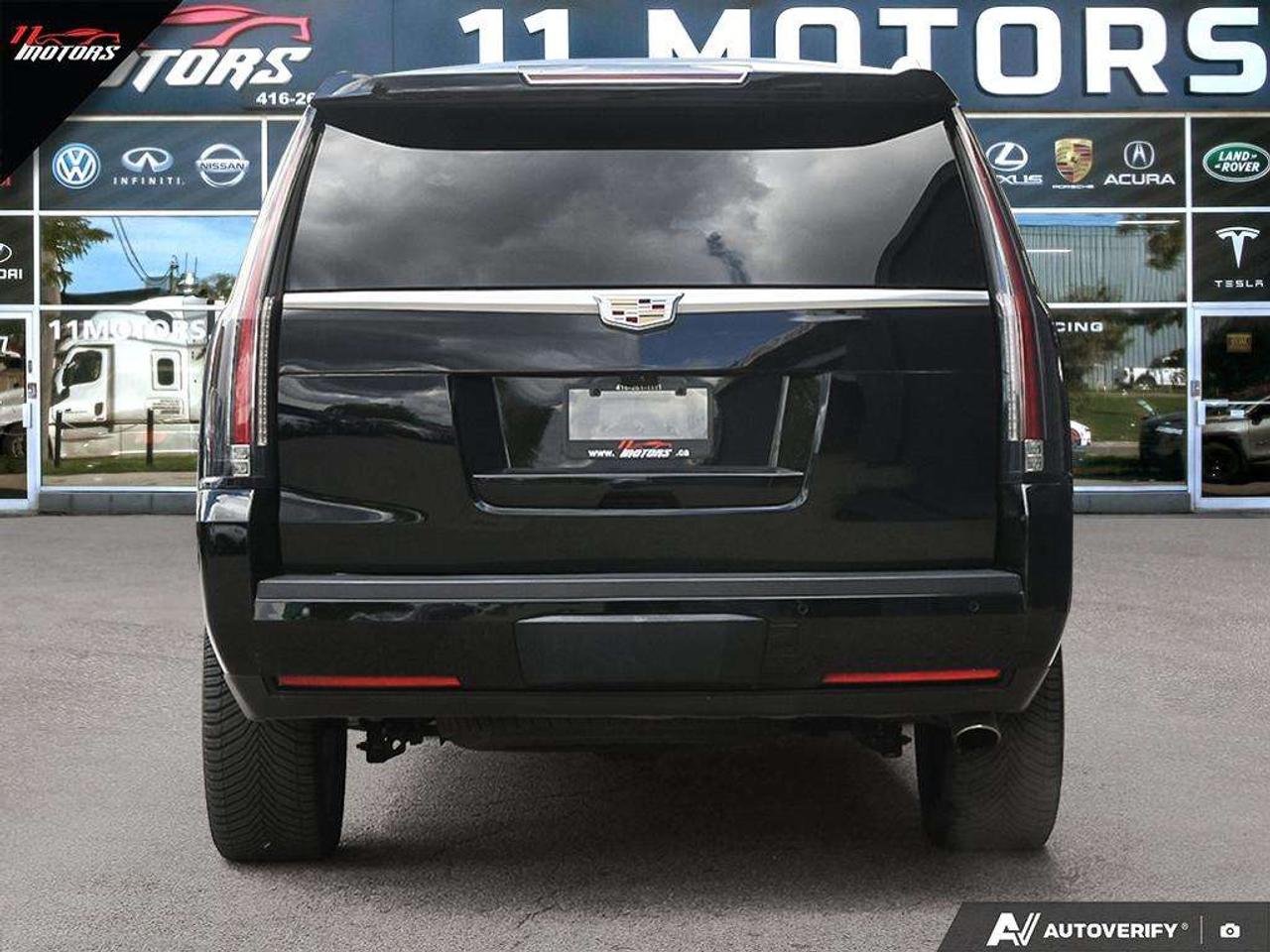 2018 Cadillac Escalade 4WD 4dr Platinum Photo