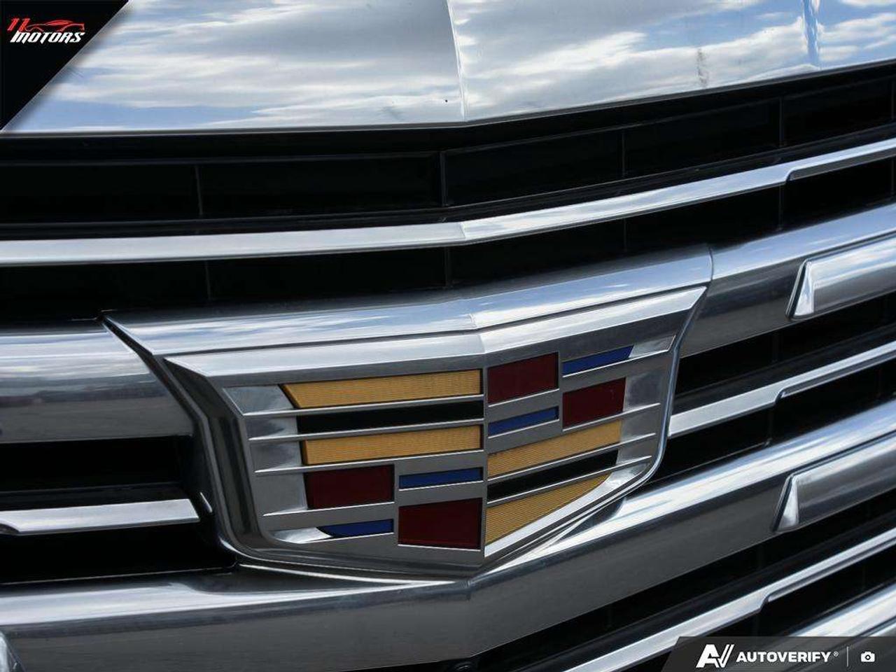 2018 Cadillac Escalade 4WD 4dr Platinum Photo
