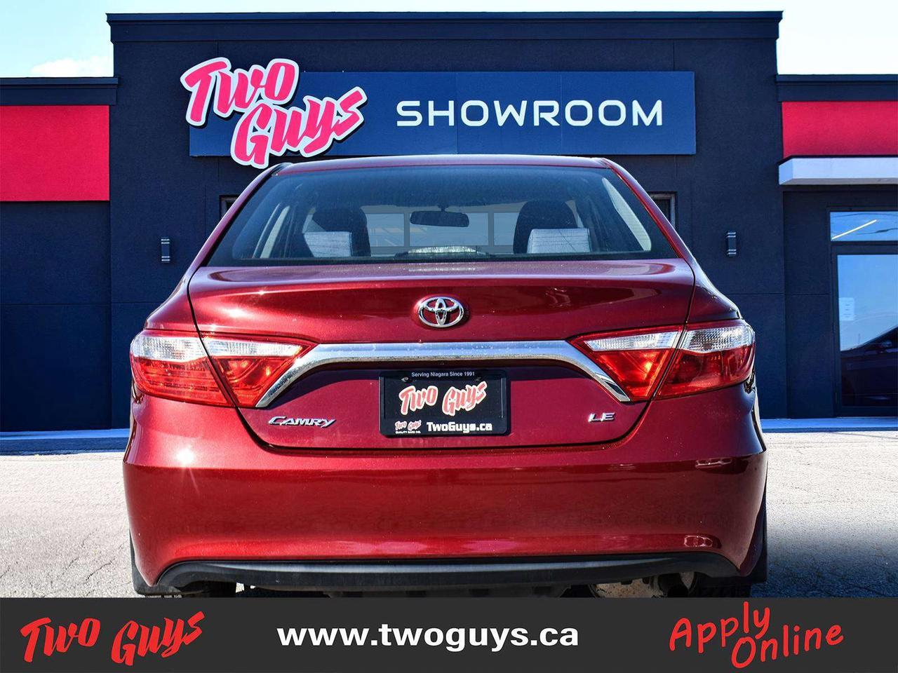 2017 Toyota Camry LE BACK UP CAMERA Photo
