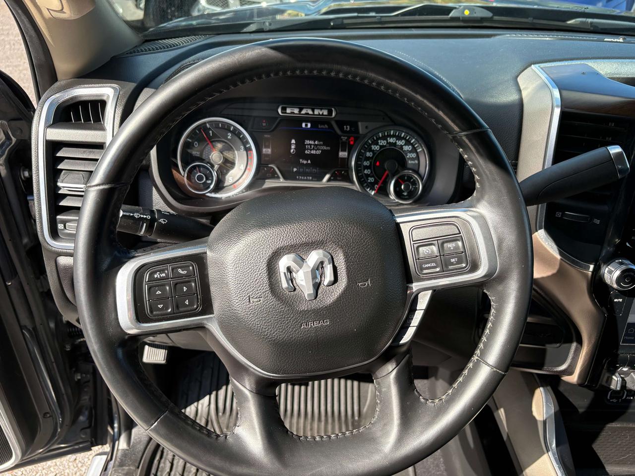 2022 RAM 3500 Laramie - htd/vntd seat - htd wheel - tow pkg Photo