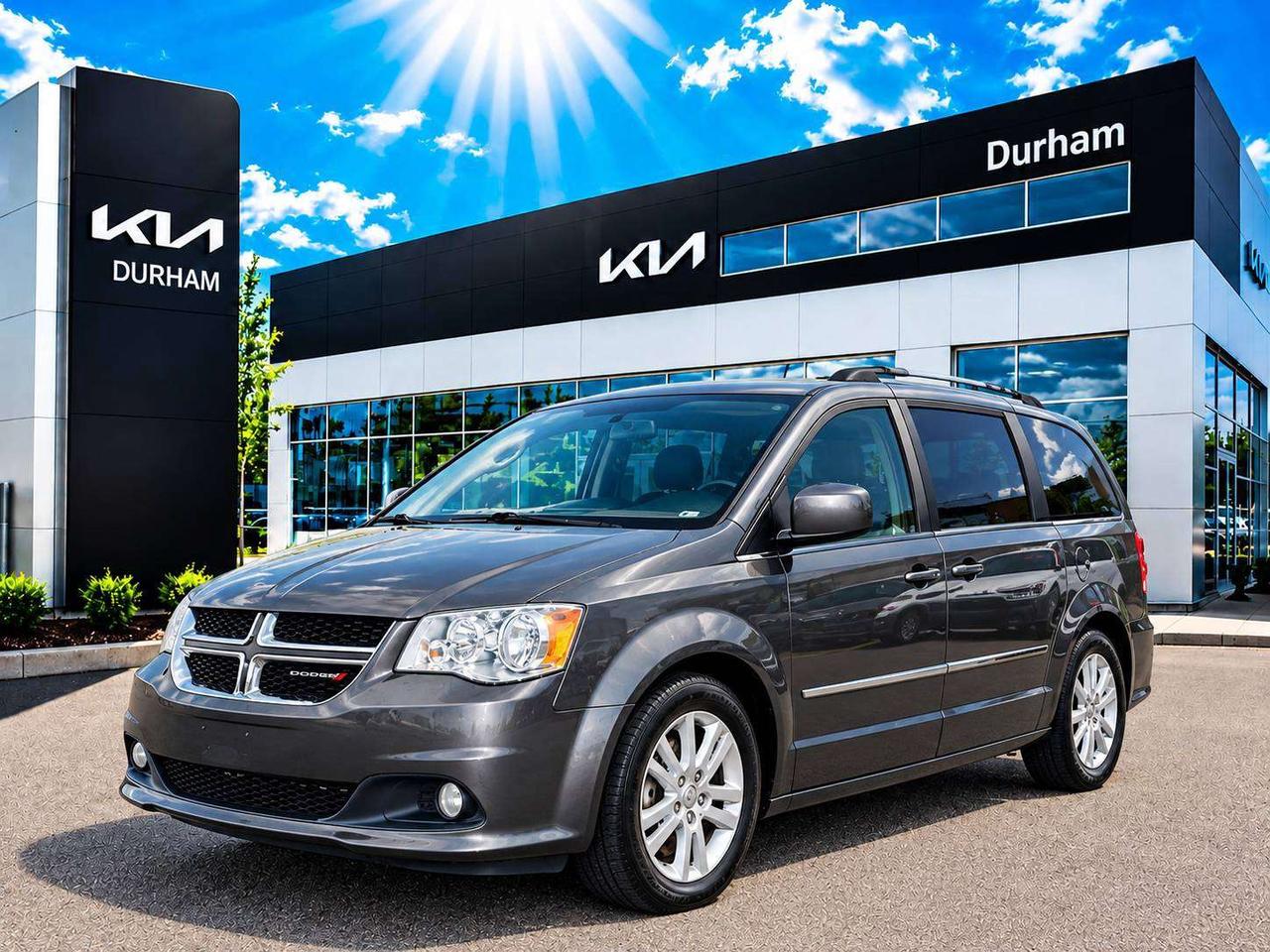 2017 Dodge Grand Caravan Crew Photo