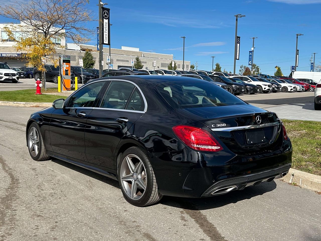 2017 Mercedes-Benz C-Class 4MATIC® Photo3