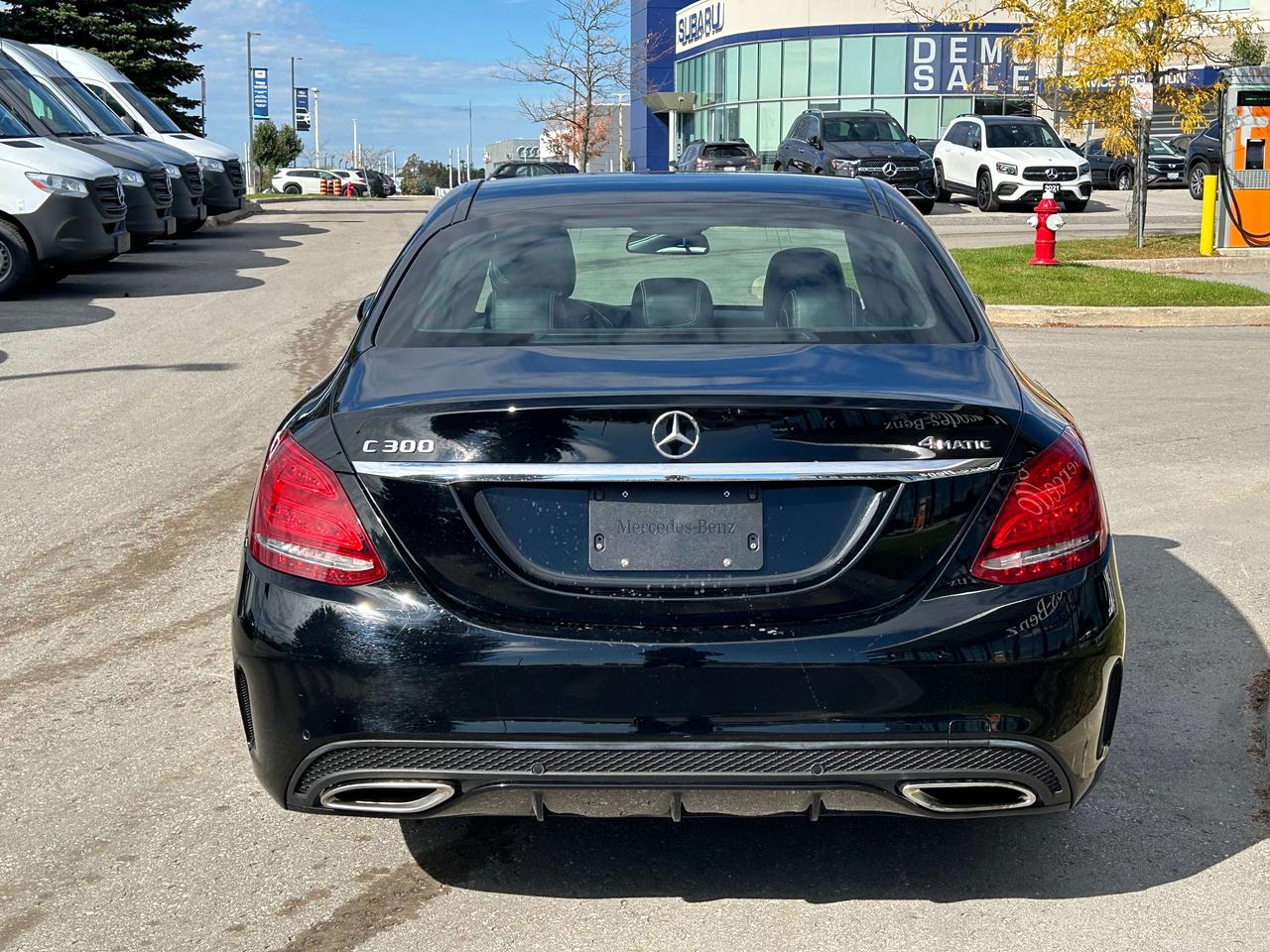 2017 Mercedes-Benz C-Class 4MATIC® Photo4