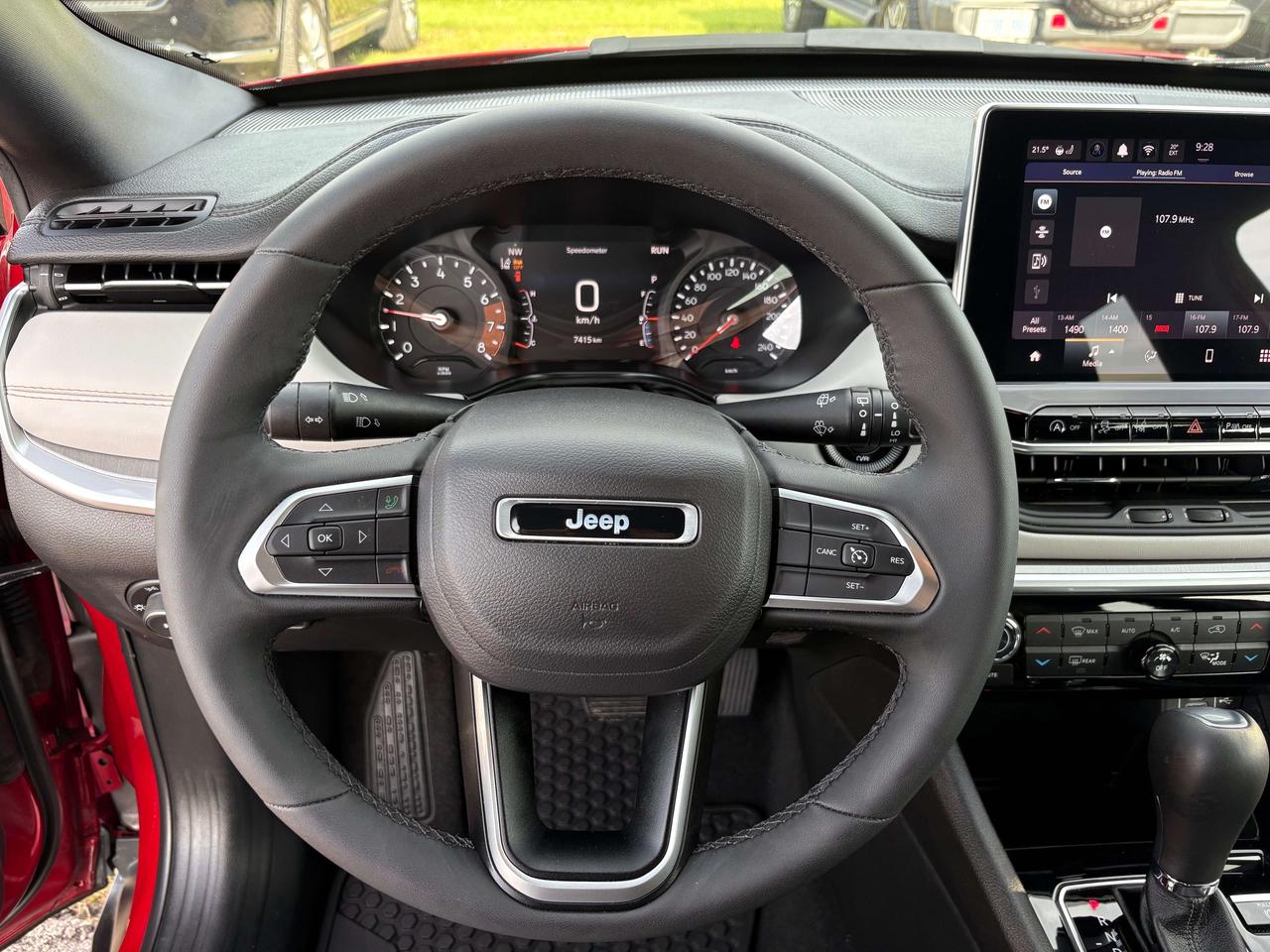 2025 Jeep Compass Limited - Htd seat Photo